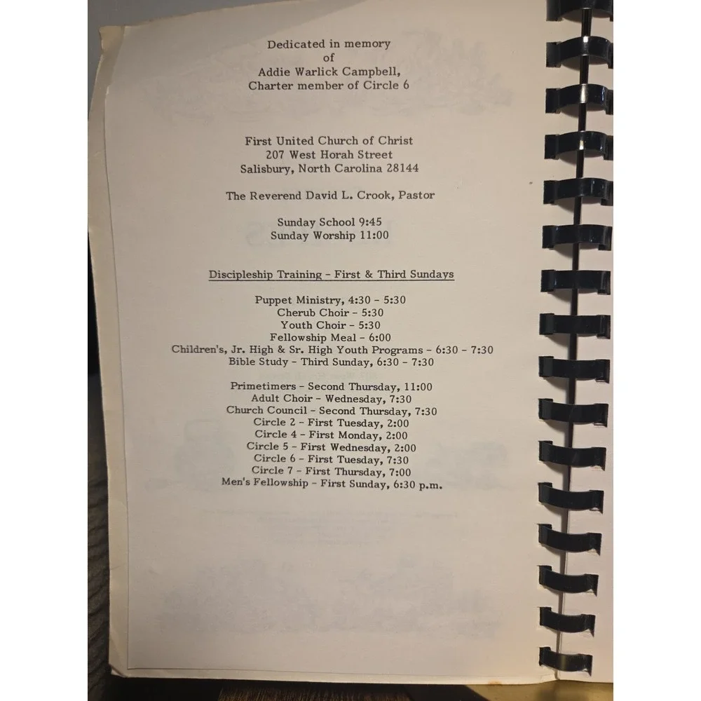 FIRST UNITED CHURCH OF CHRIST COOKBOOK Salisbury North Carolina 1994‎